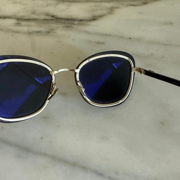 Chanel Black Sunglasses - Picture 7 of 8